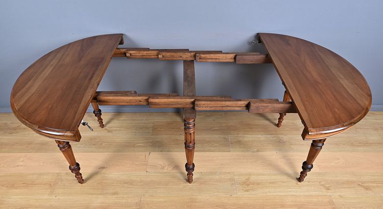 Table à Allonges en Noyer, style Louis-Philippe – Fin XIXe