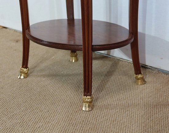  Small solid mahogany salon table, Louis XVI style - Early XXth century