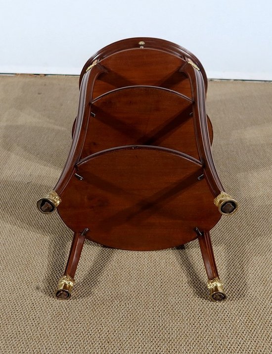  Small solid mahogany salon table, Louis XVI style - Early XXth century