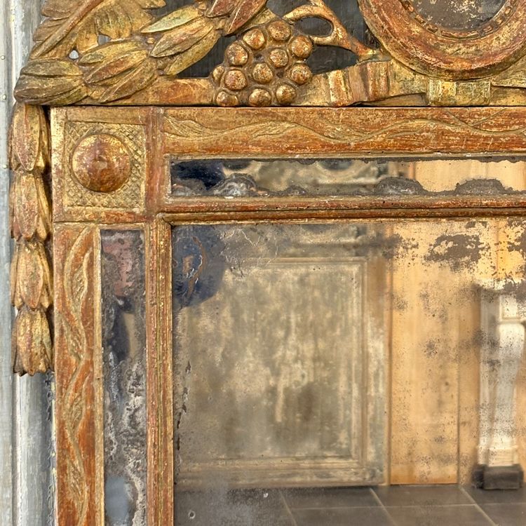 Spiegel aus vergoldetem Holz XVIII