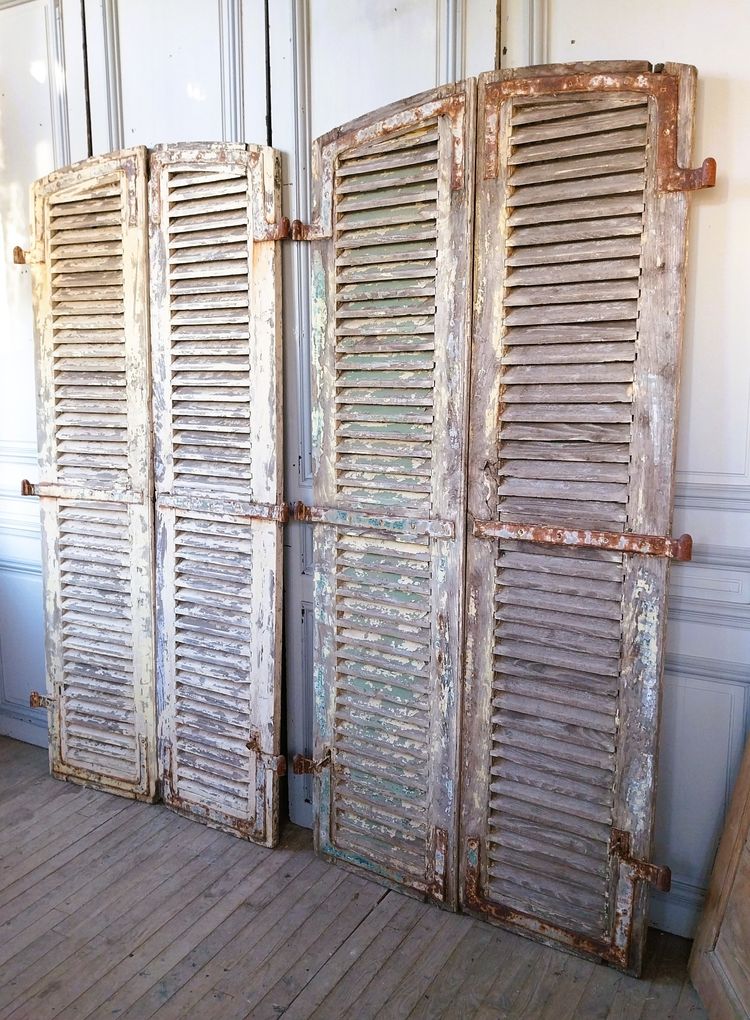 Zwei Paar Alte Jalousien Eiche Schrank Ankleidezimmer Türen Wanddekoration