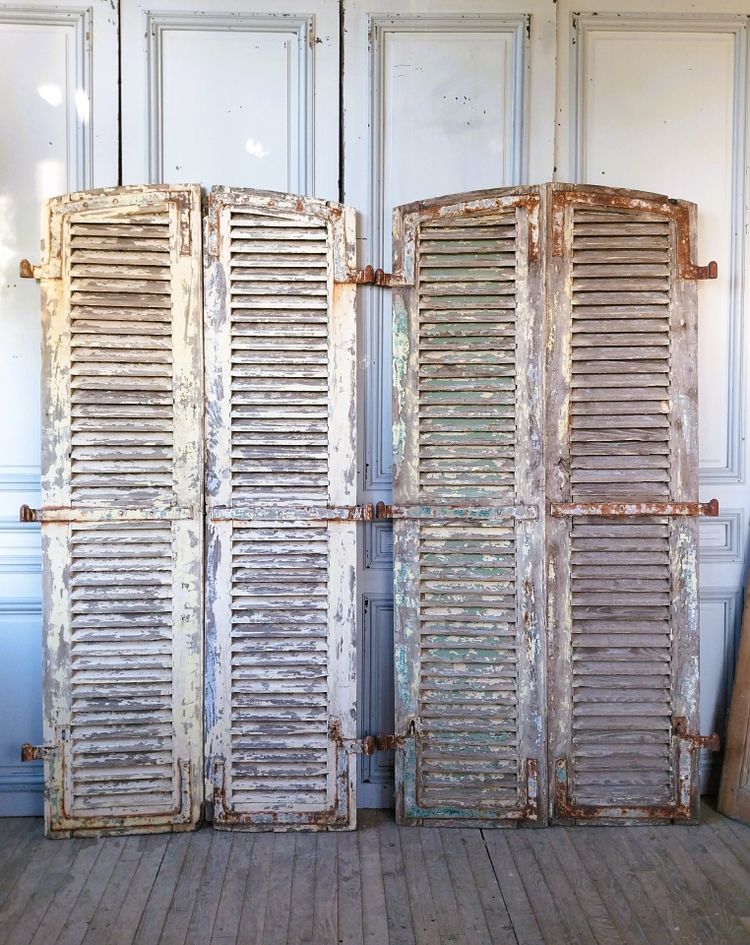 Zwei Paar Alte Jalousien Eiche Schrank Ankleidezimmer Türen Wanddekoration