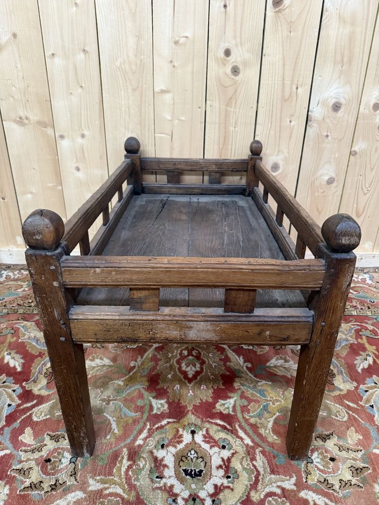 Solid oak planter