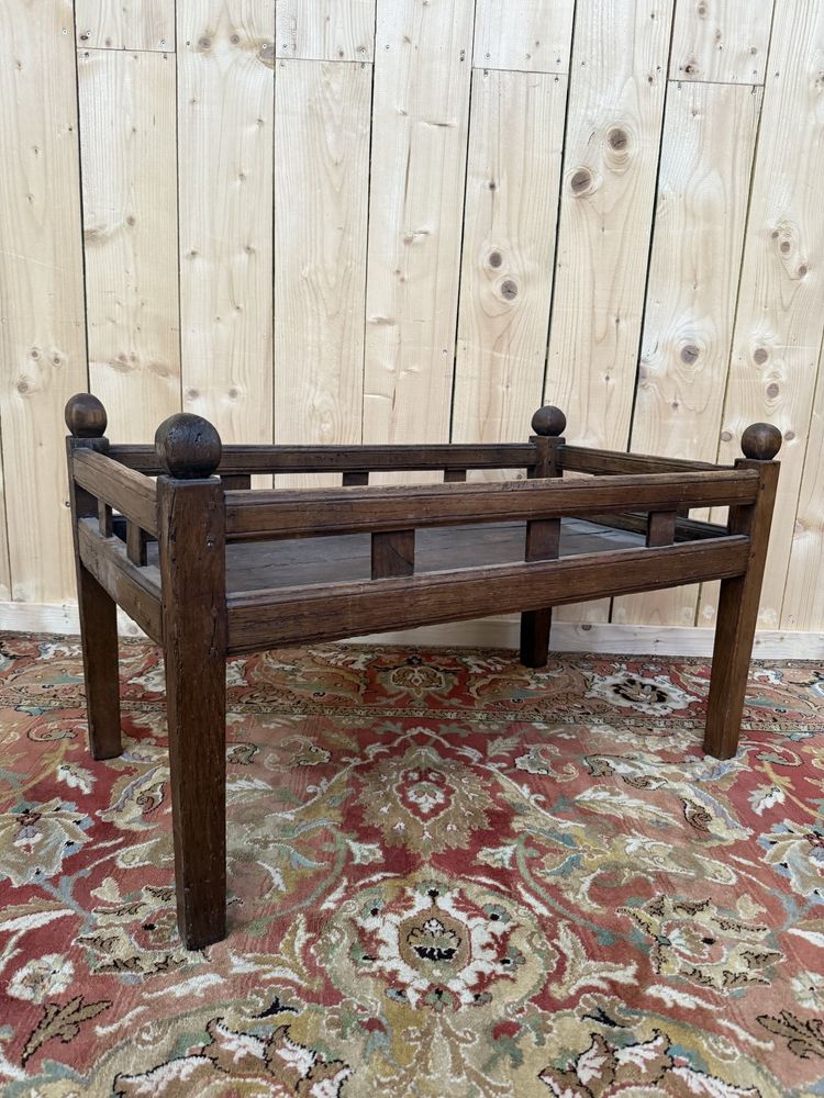 Solid oak planter
