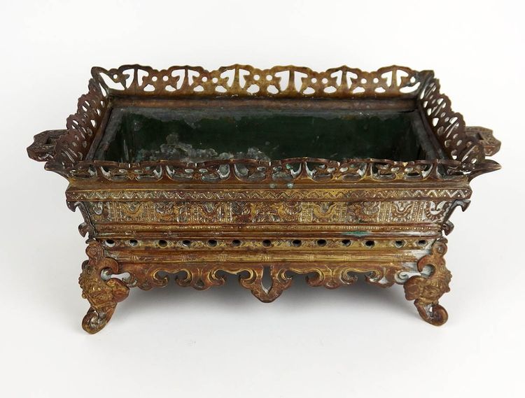 Napoleon III bronze planter