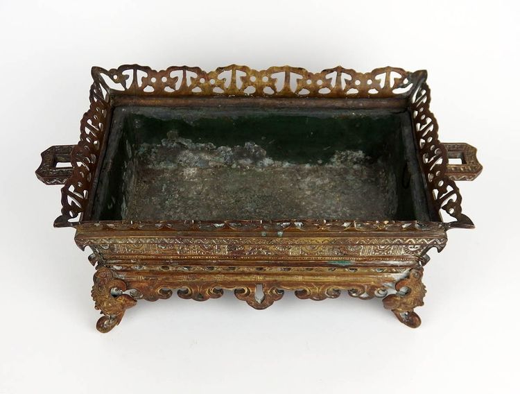Napoleon III bronze planter