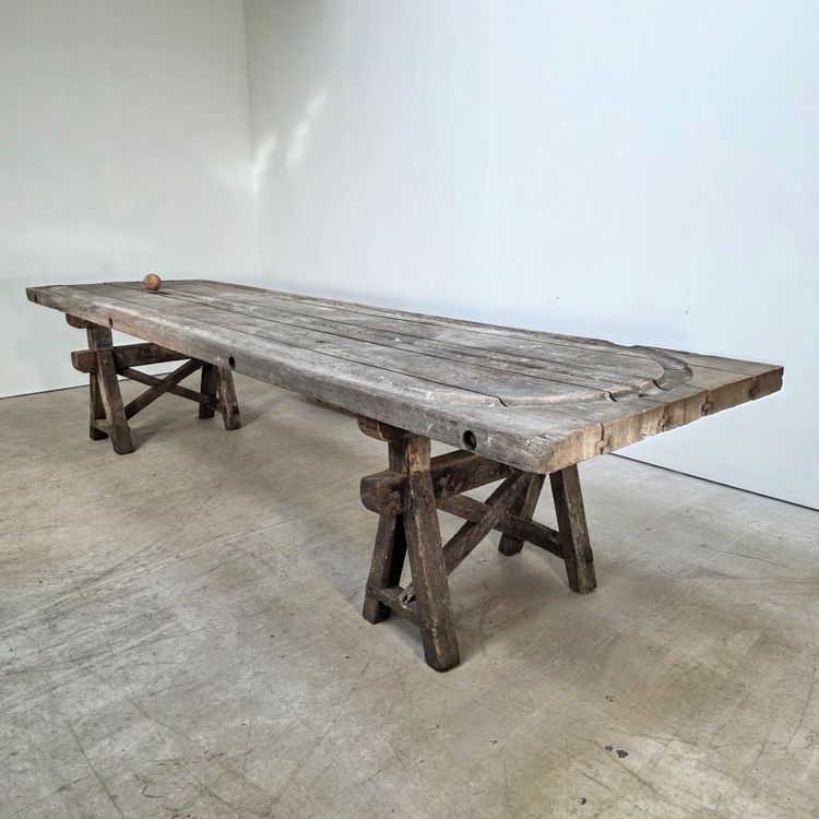 Grande table fin 19ème provenant d'une fromagerie d'alpage 