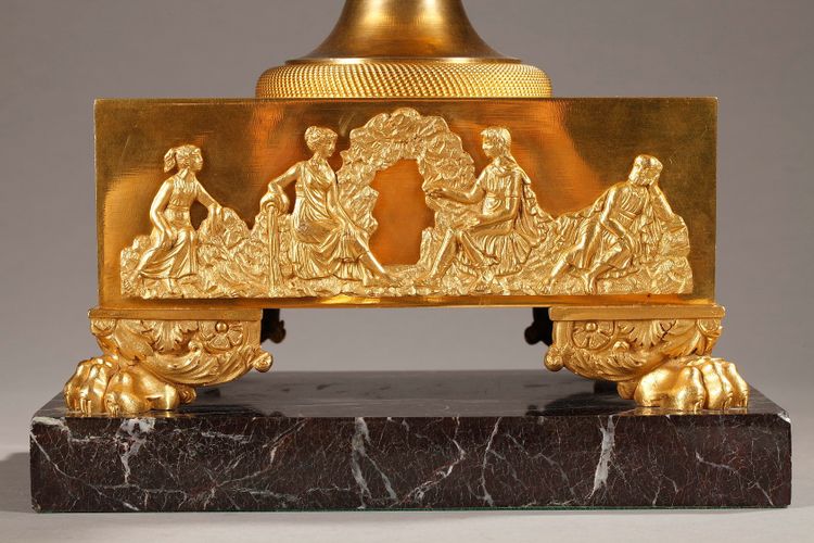 Centre de table brûle-parfum en bronze doré et marbre, époque Empire