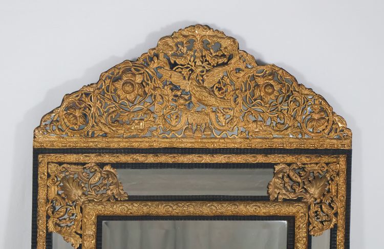 Specchio in stile Luigi XIV con perle di smalto 1870 ca.