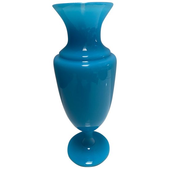 VASE DE SÈVRES EN OPALINE…