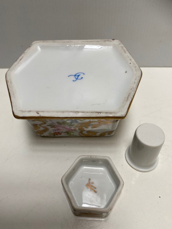 ENCRIER PORCELAINE 