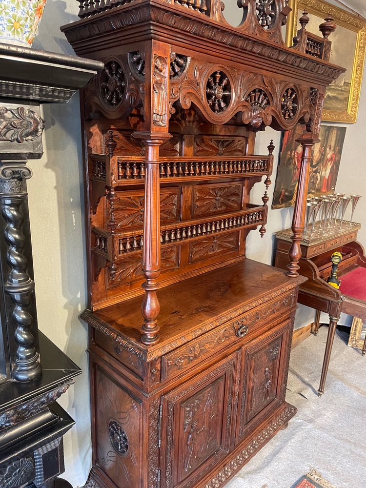 Bretonischer Geschirrschrank aus Eiche um 1900