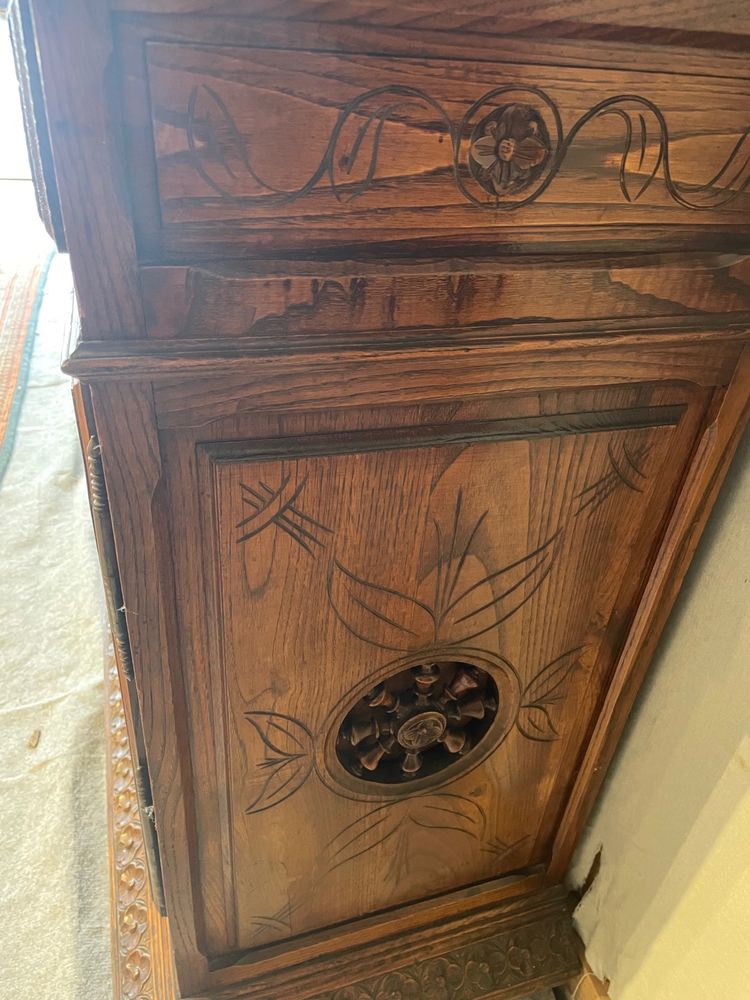 Bretonischer Geschirrschrank aus Eiche um 1900