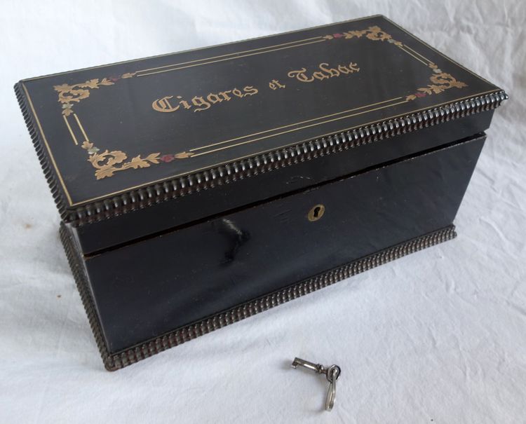 Coffret boîte à cigares en marqueterie Boulle d'époque Napoleon III