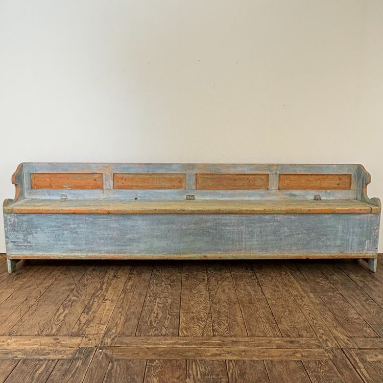 Long Alsatian storage bench, 19th century