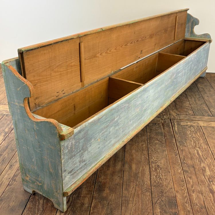 Long Alsatian storage bench, 19th century