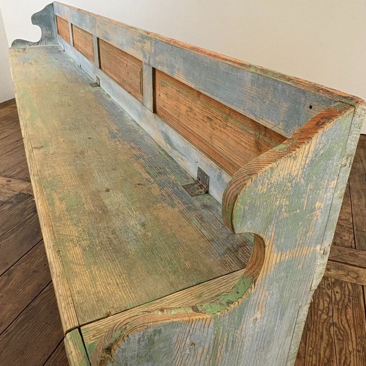 Long Alsatian storage bench, 19th century