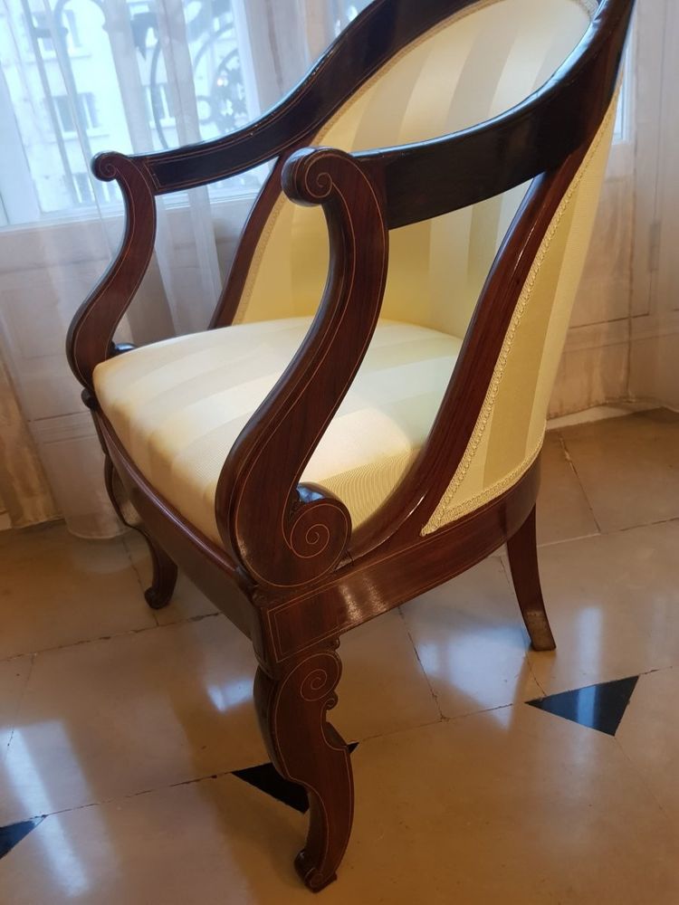 Paire de fauteuils gondole en palissandre .Epoque Charles X.