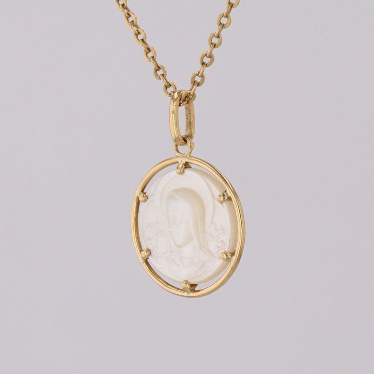 Médaille Vierge or jaune nacre