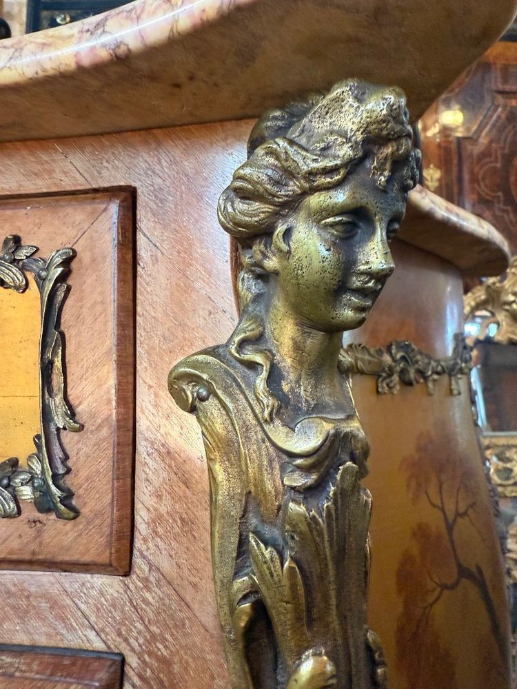 BUFFET A HAUTE DAPPUI NAPOLÉON lll