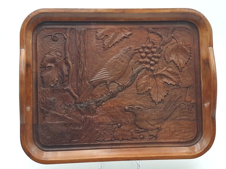 Service tray in carved wood - Birds picking grapes - Signed BOUTILLON