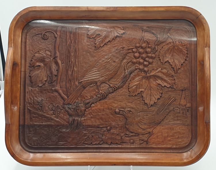 Service tray in carved wood - Birds picking grapes - Signed BOUTILLON