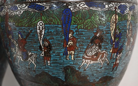 Paire d’Importants Vases en émaux cloisonnés, Japon – XIXe