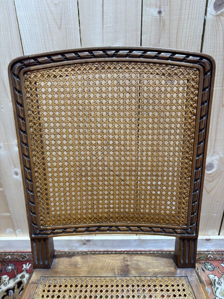 Serie von 6 Stühlen im Louis XVI-Stil