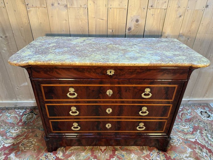 Commode époque Louis Philippe en acajou