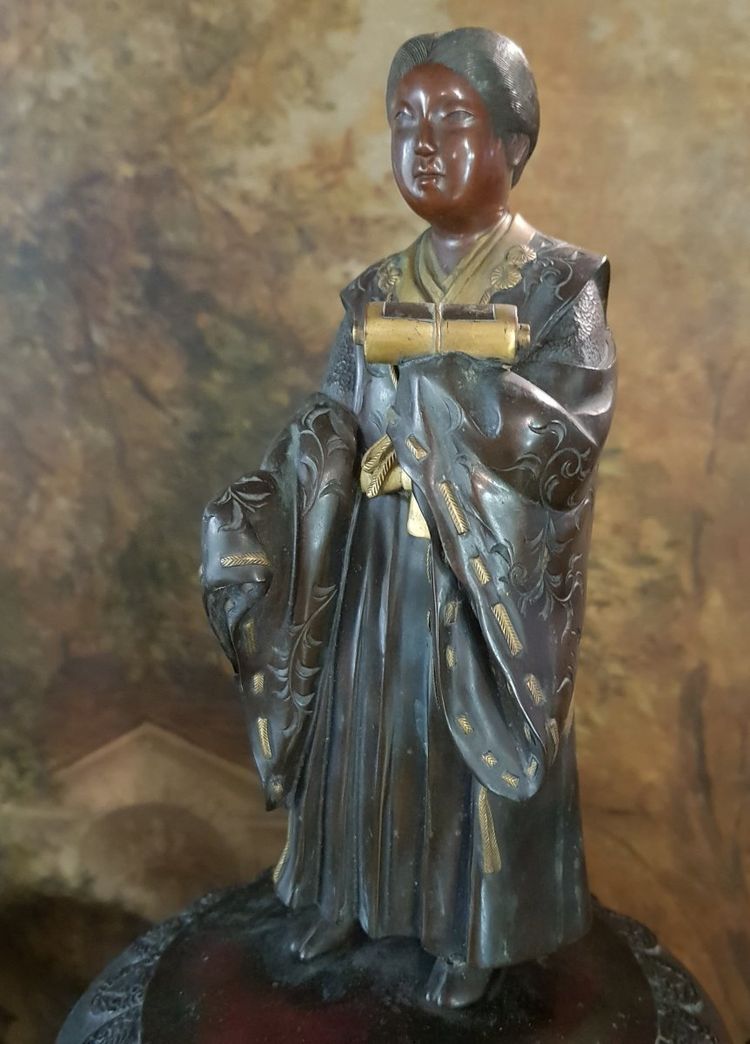 Grande Paire De Pots Couverts Et Prises En Statuettes Attr. Miyao Bronze époque Meiji