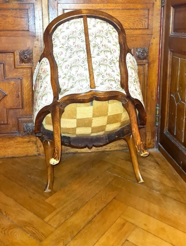 Louis XV period bergère