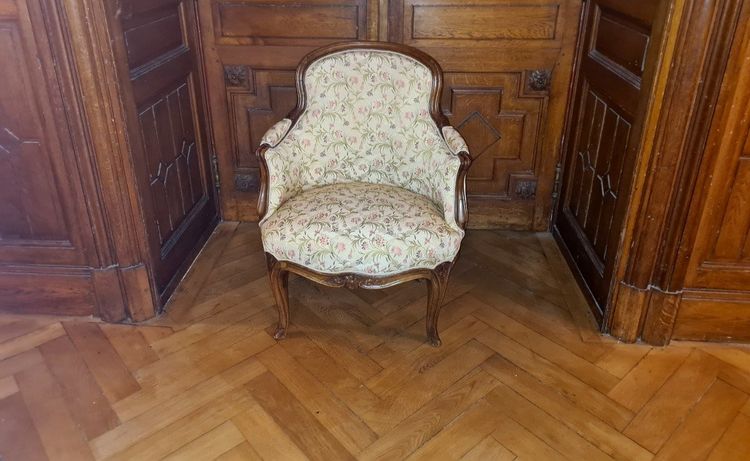 Louis XV period bergère