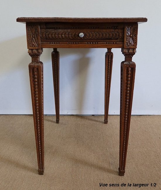 Petite Table d’appoint en Chêne massif, goût Louis XVI – 1900