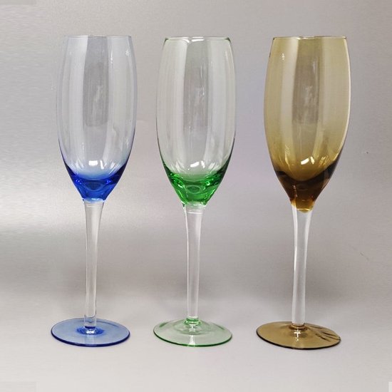 1970 Étonnant ensemble de six verres de Murano par Nason. Fabriqué en Italie