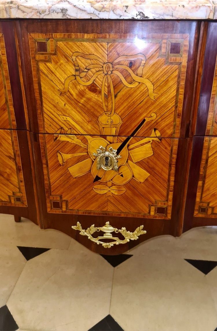 Commode  époque Transition 
