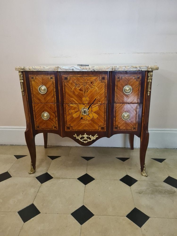 Commode  époque Transition 