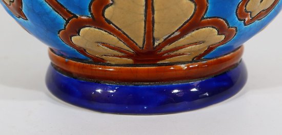 Small Vase with Flowers decoration in Lonwgy enamels - Early XXth century