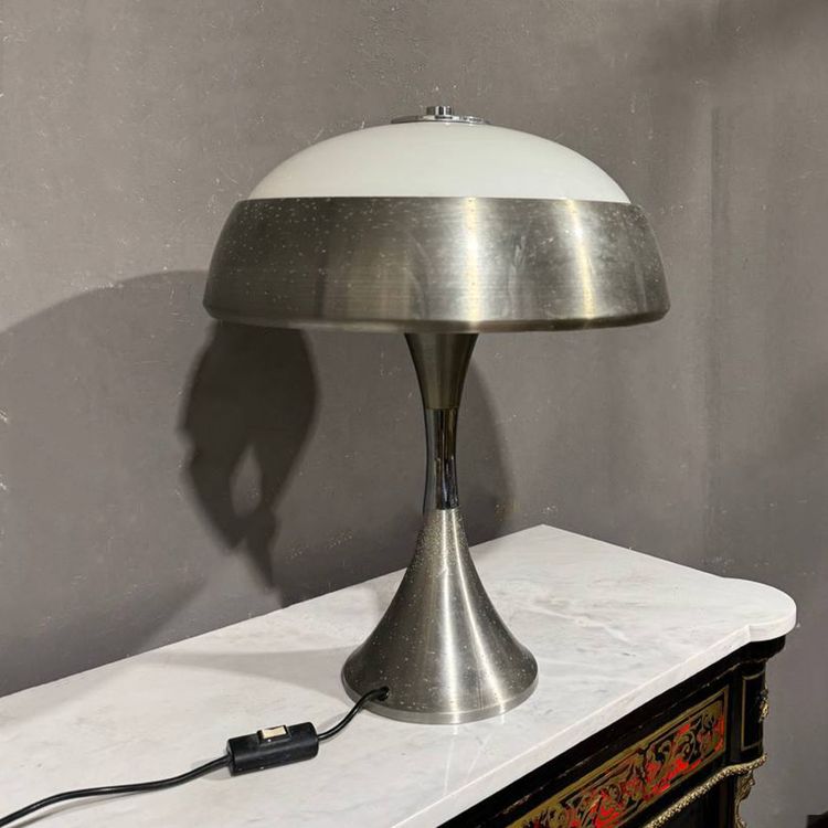 Lampe de table de style Goffredo Reggiani