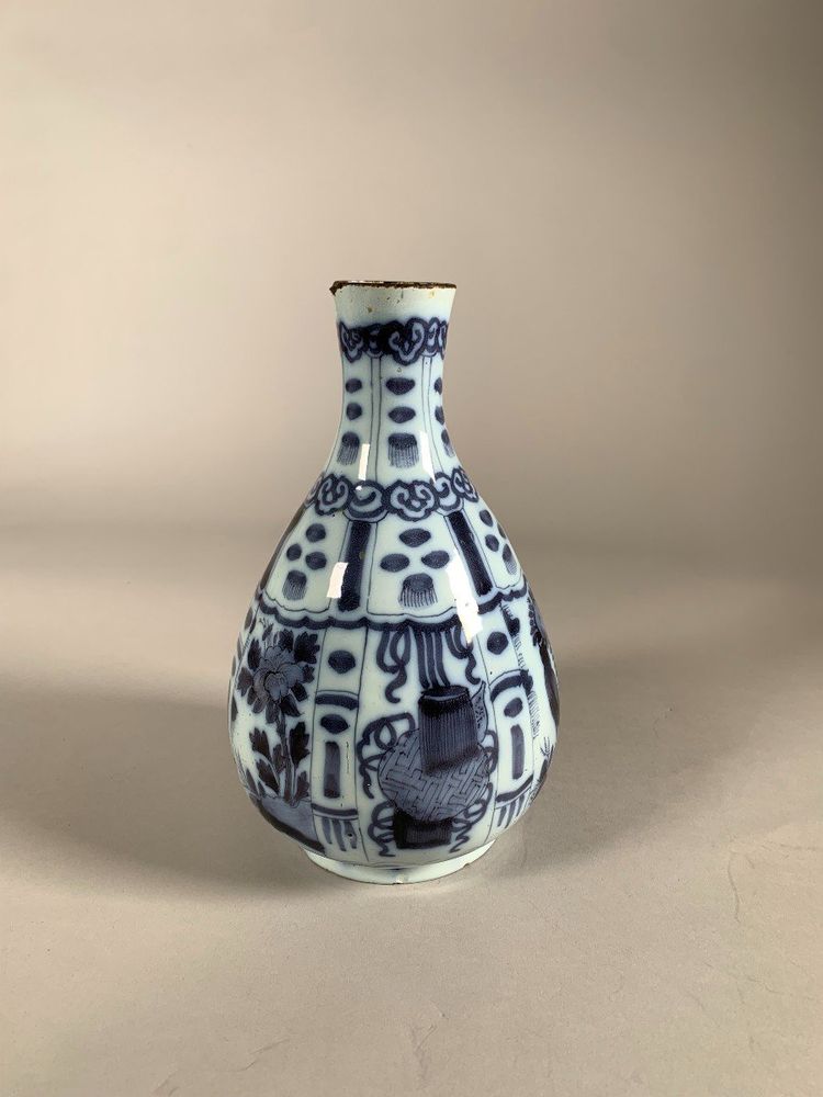 Vase En Céramique De Delft XVIIème Siècle  Samuel Van Eenhoorn Dans Le Style Krakk Chinoiserie