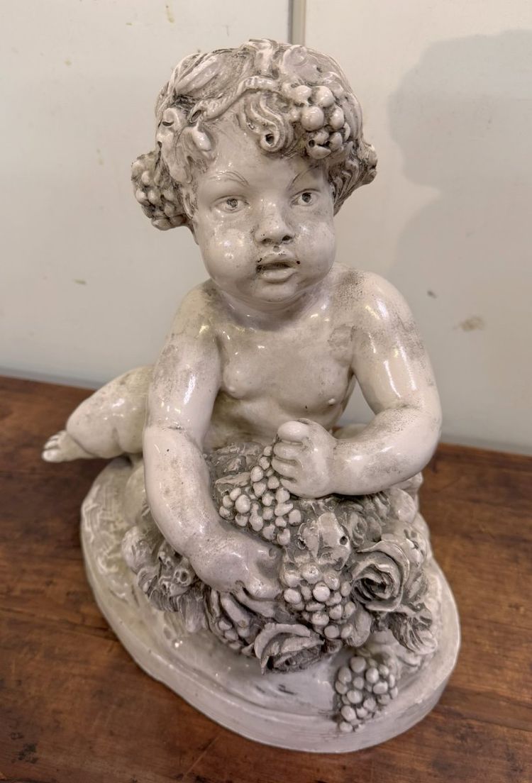 Lebrun : Putti en terre cuite émaillée