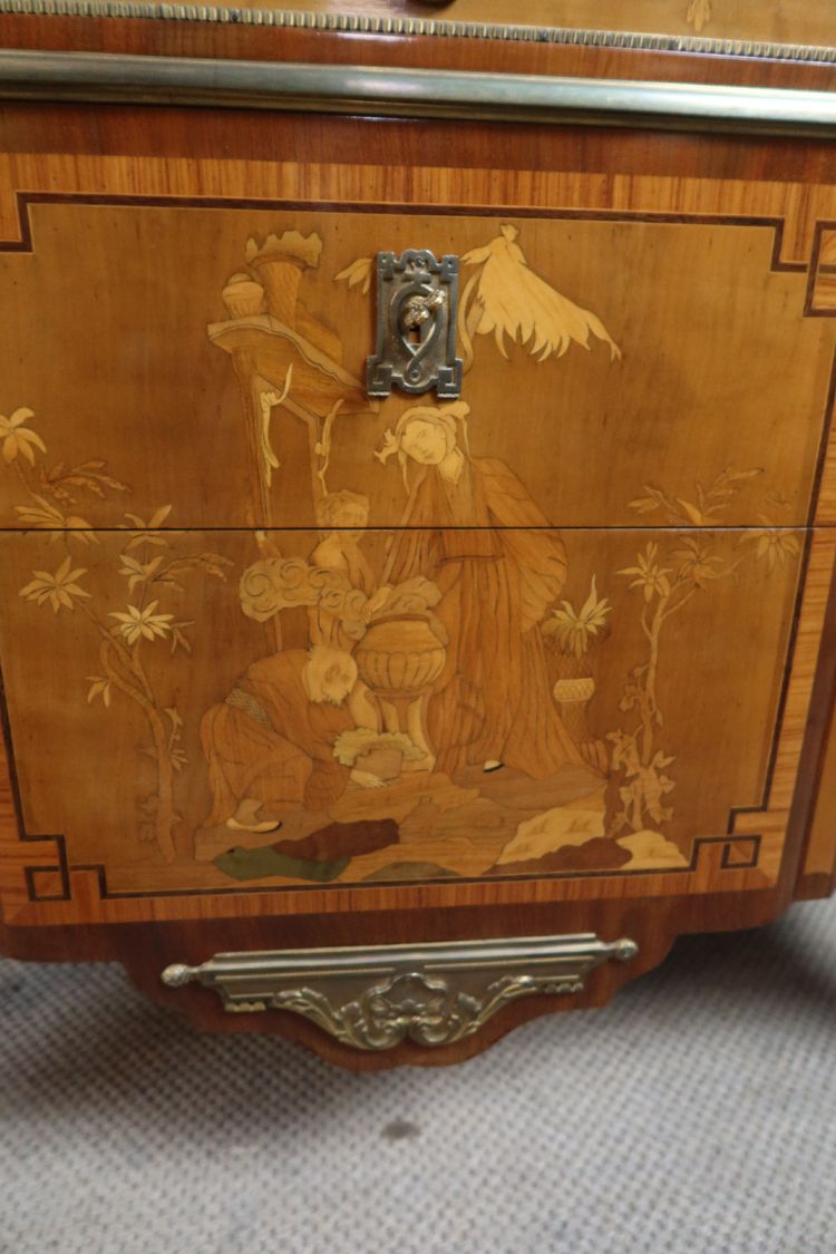 Commode Transition en marqueterie époque XXème