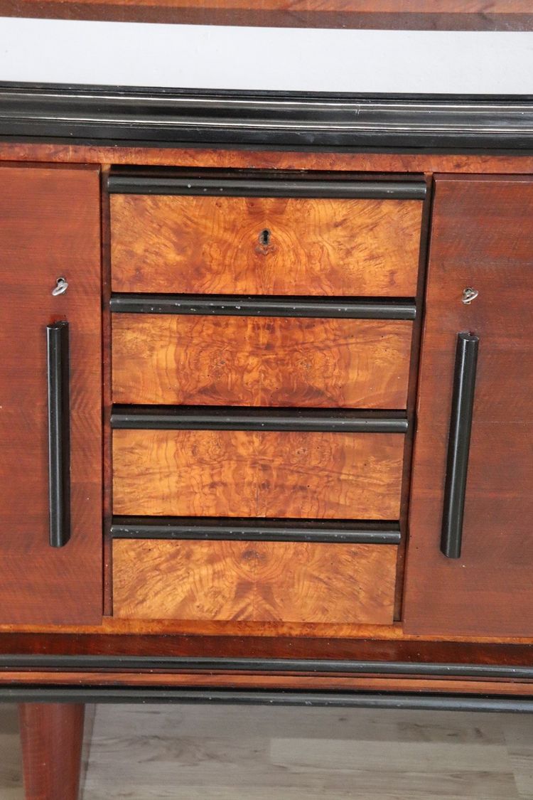 Langes Art Deco Sideboard