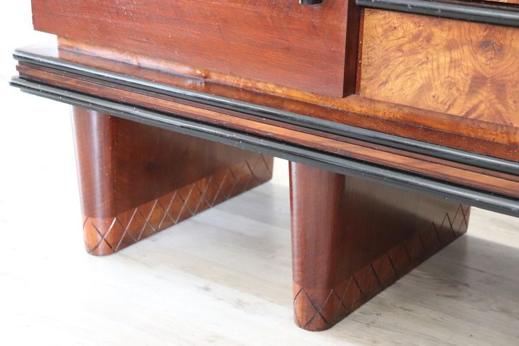 Langes Art Deco Sideboard