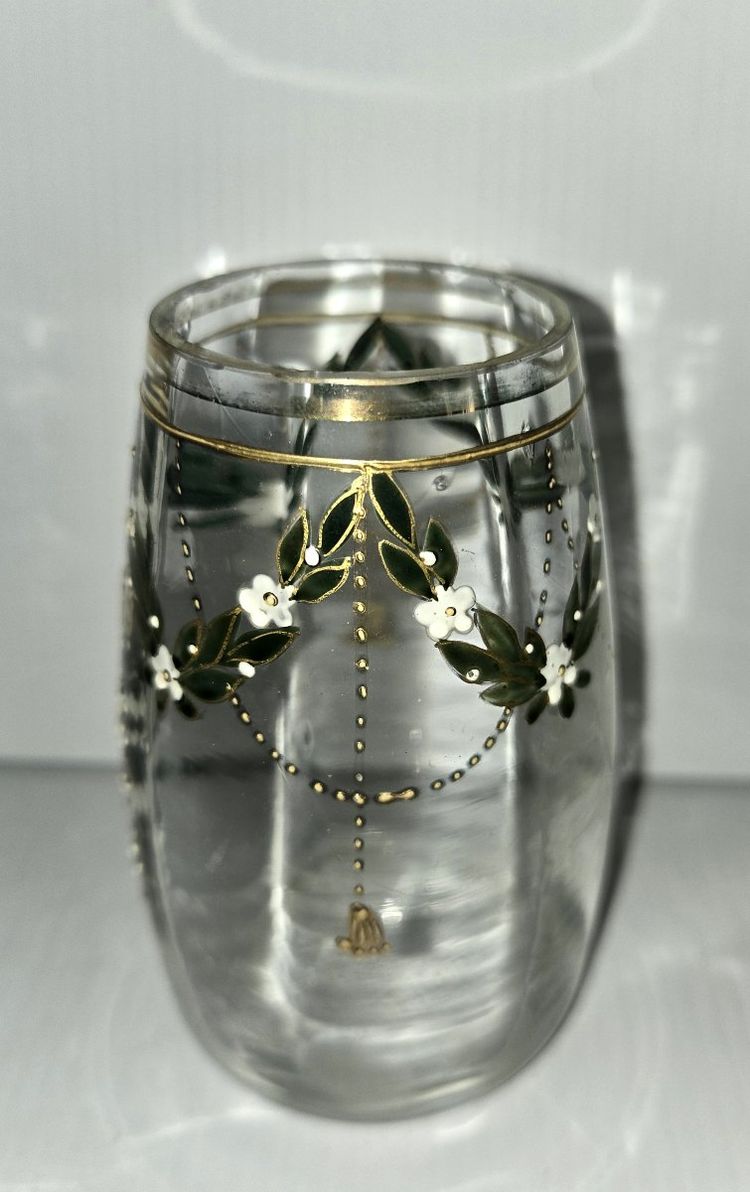 Vase aus der Jugendstilzeit, handbemalt