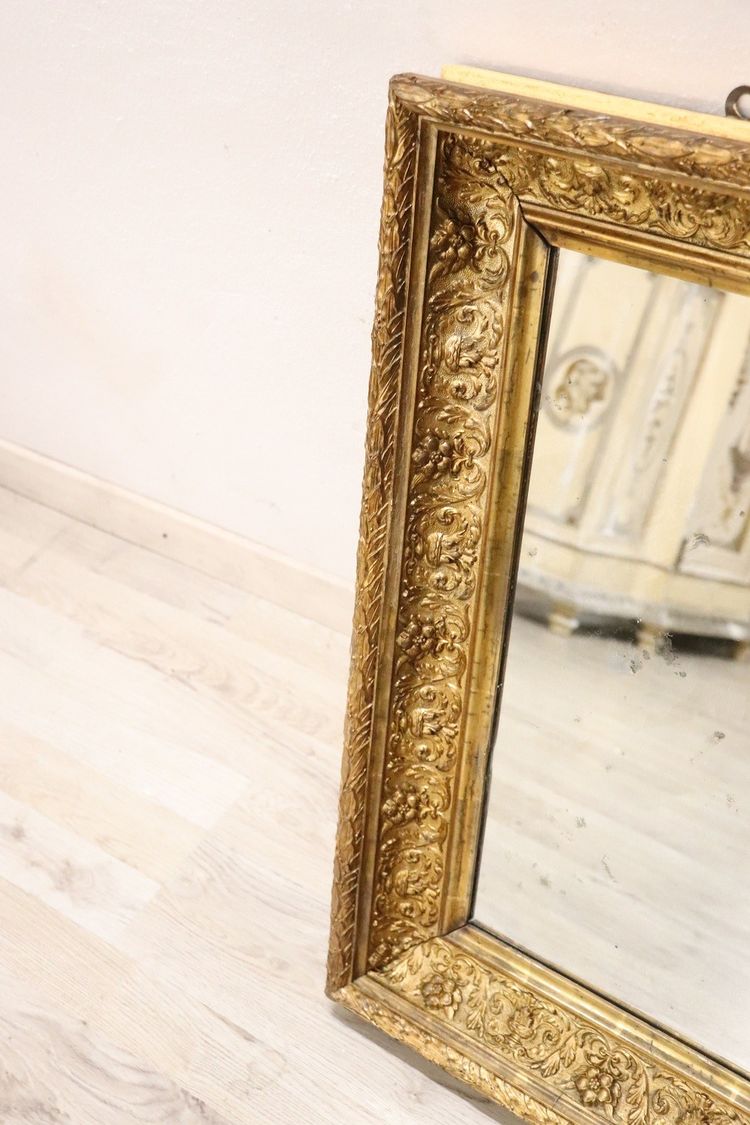 Miroir Art Nouveau en bois doré