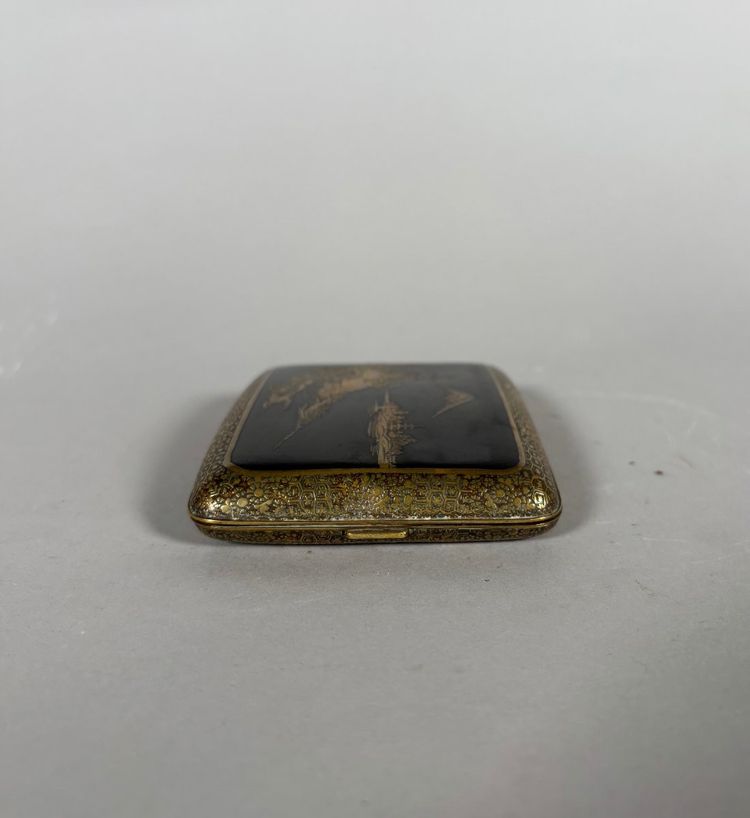 Cigarette box Japan Meiji Era Early 20th century