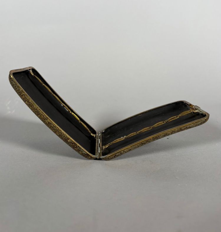Cigarette box Japan Meiji Era Early 20th century