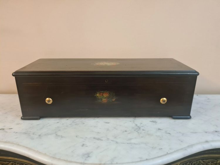 Napoleon III era music box - working -
