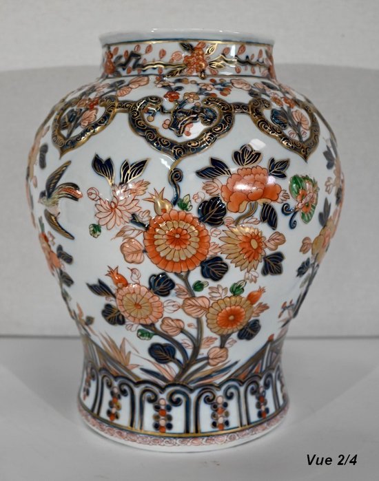 Important Vase with Imari decoration, signed H. Gibot - 1943
