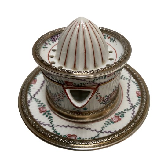 PORCELAIN CITRUS PRESS BY SANSON